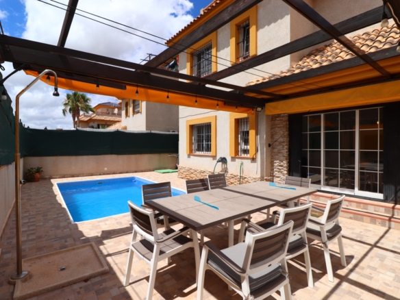 3 Bedroom Property in Los Montesinos