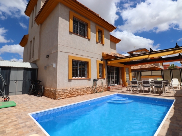 3 Bedroom Property in Los Montesinos