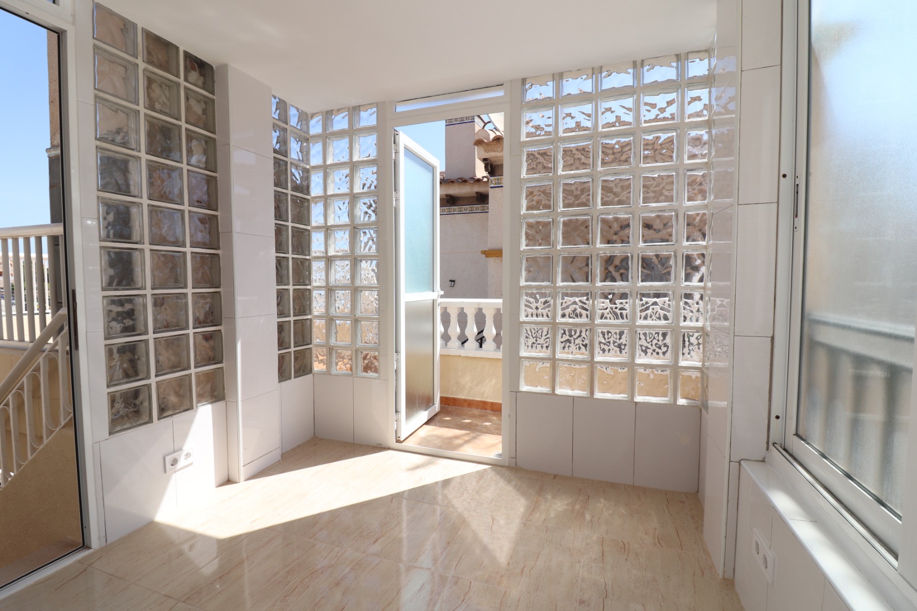 2 Bedroom Property in Orihuela Costa