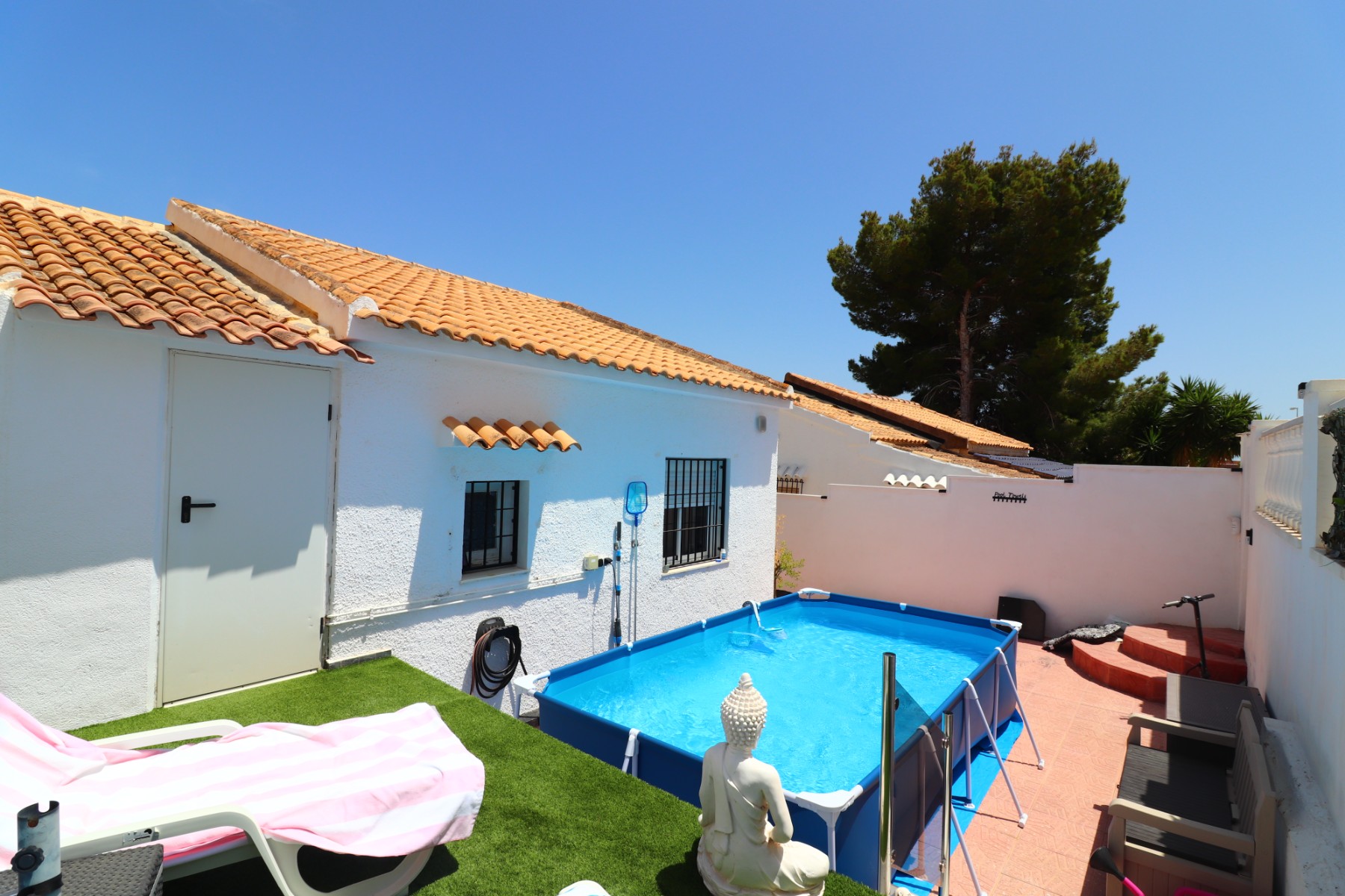 2 Bedroom Property in Orihuela Costa