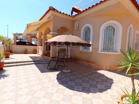 3 Bedroom Property in Algorfa