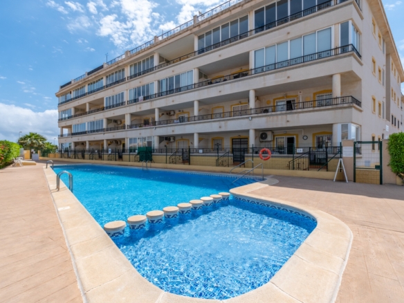 2 Bedroom Property in Orihuela Costa