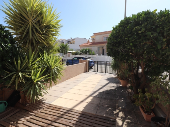 2 Bedroom Property in Algorfa