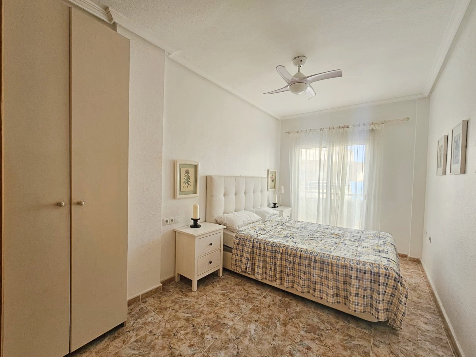 2 Bedroom Property in Orihuela Costa