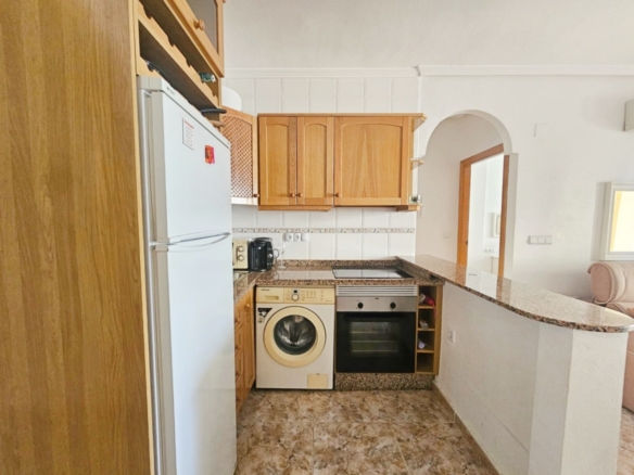 2 Bedroom Property in Orihuela Costa