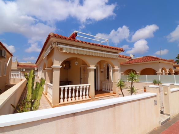 3 Bedroom Property in Algorfa