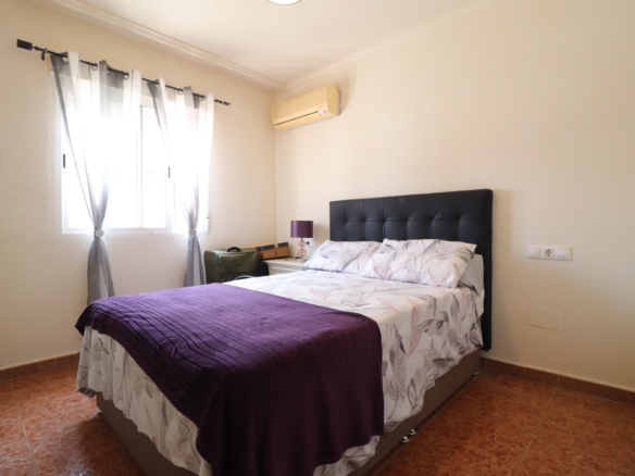 4 Bedroom Property in Benijofar