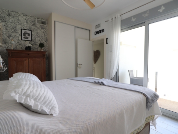 3 Bedroom Property in Daya Vieja
