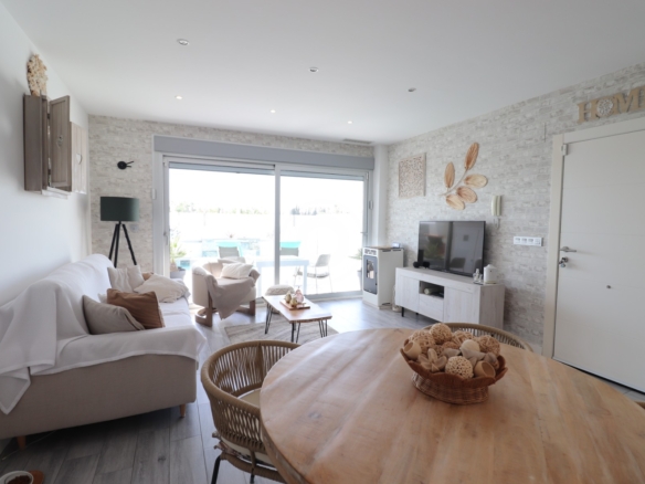 3 Bedroom Property in Daya Vieja