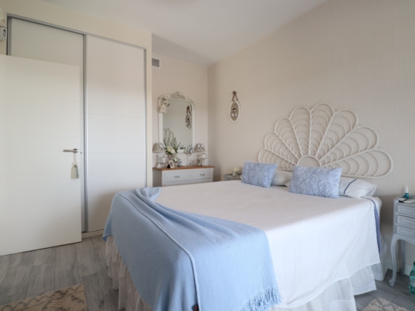 3 Bedroom Property in Daya Vieja