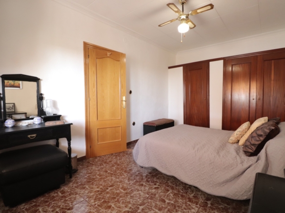 6 Bedroom Property in Crevillente
