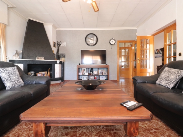 6 Bedroom Property in Crevillente