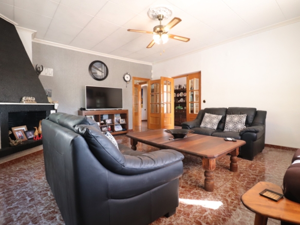 6 Bedroom Property in Crevillente