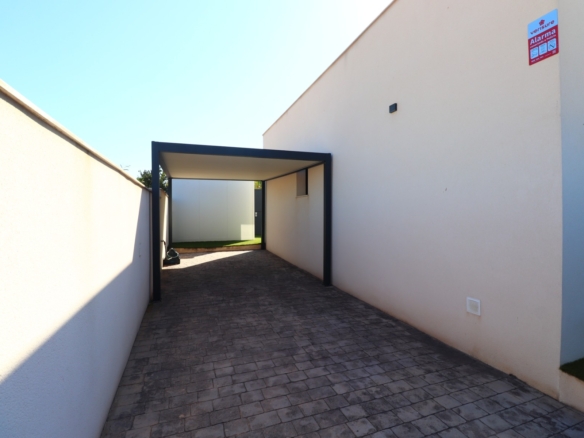 3 Bedroom Property in Formentera del Segura