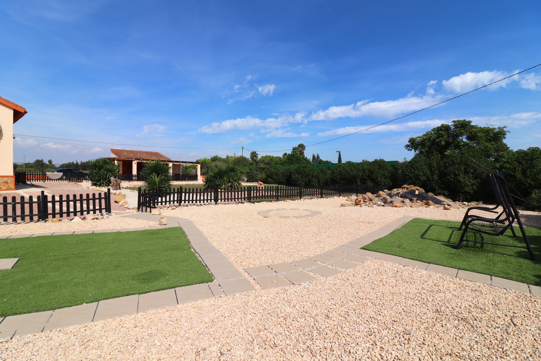 3 Bedroom Property in Daya Vieja
