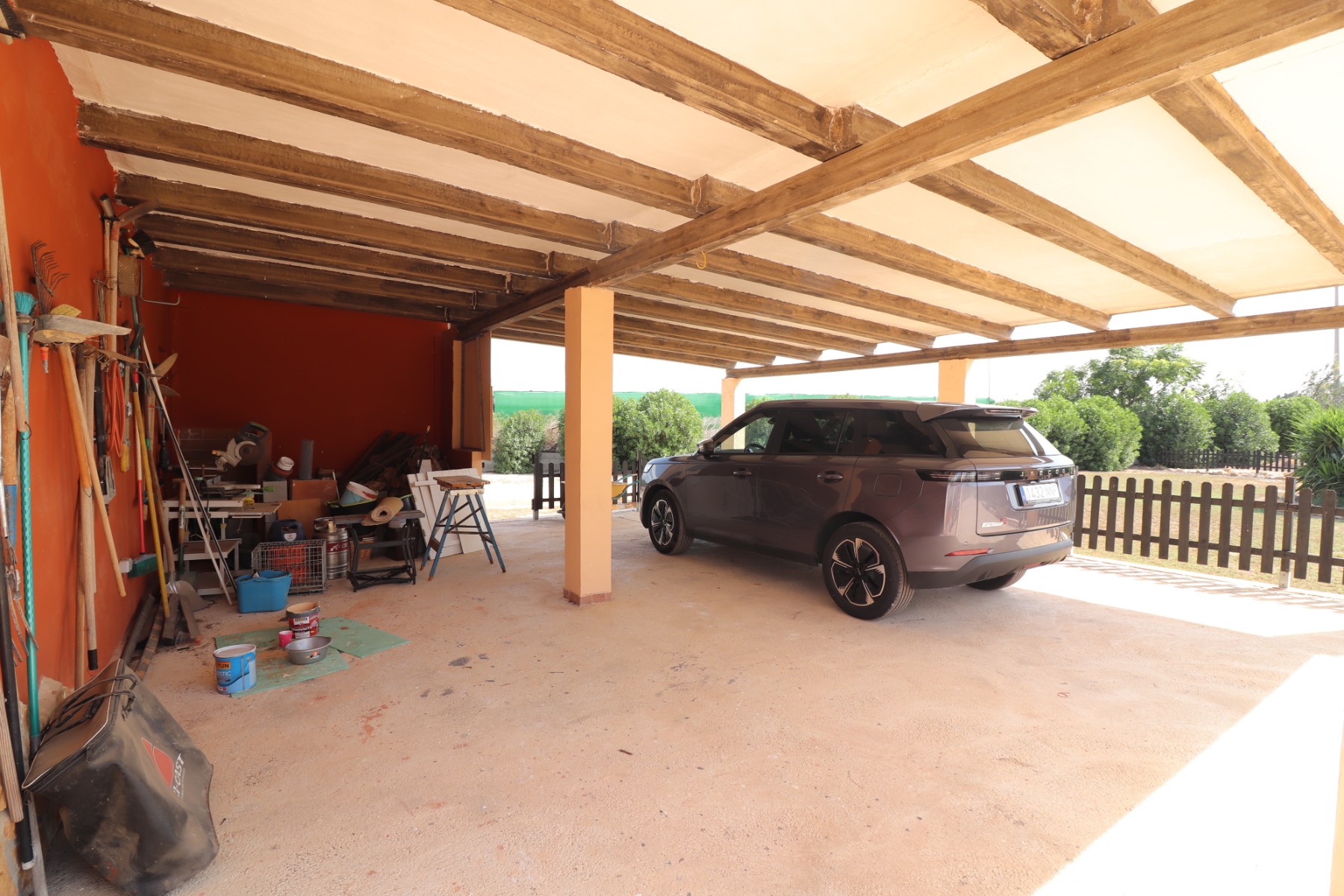 3 Bedroom Property in Daya Vieja