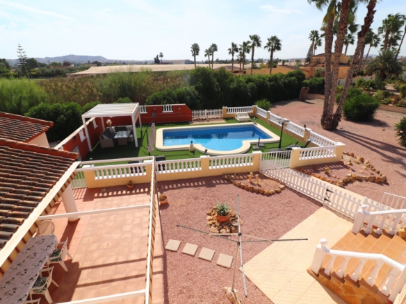 3 Bedroom Property in Daya Vieja
