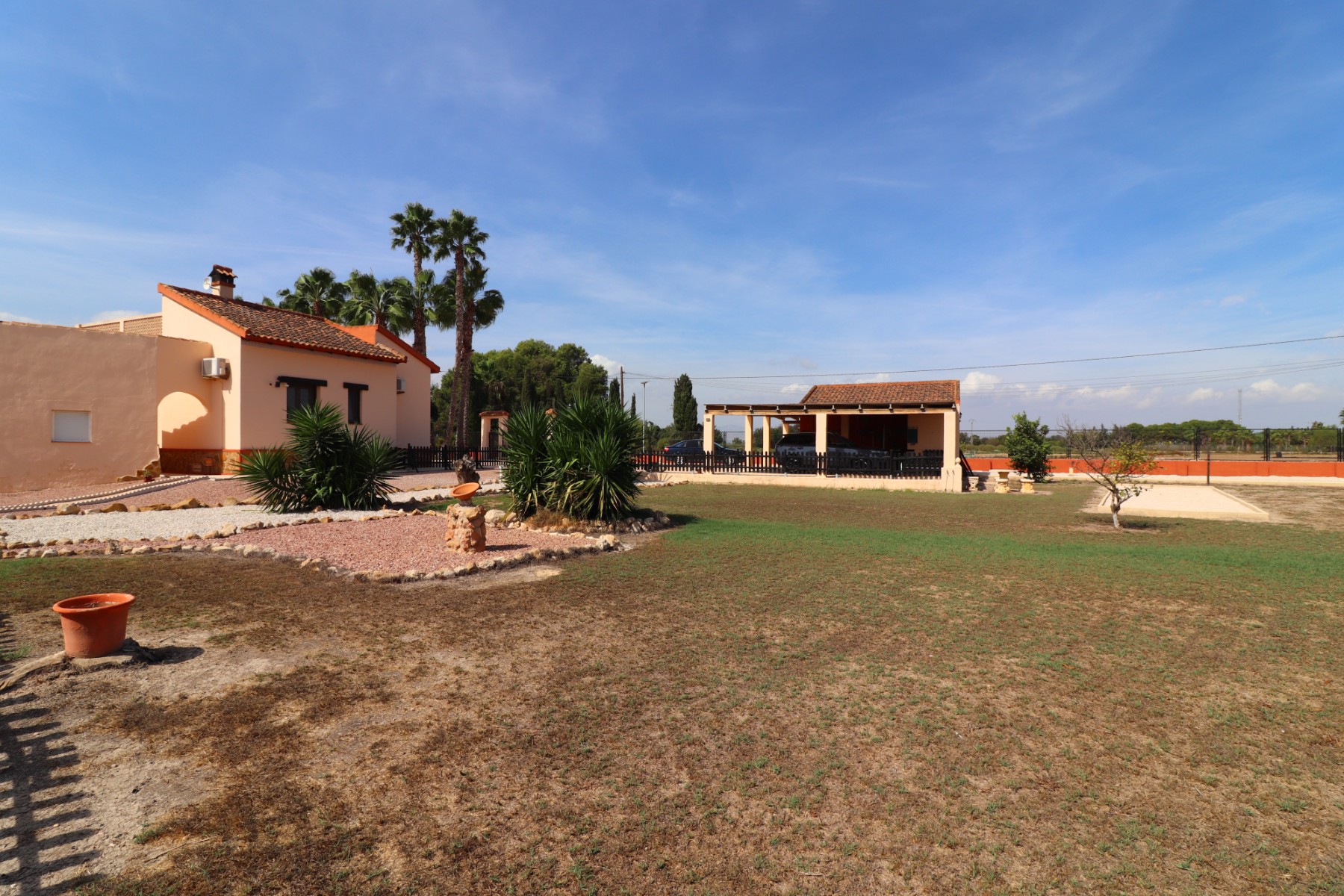 3 Bedroom Property in Daya Vieja
