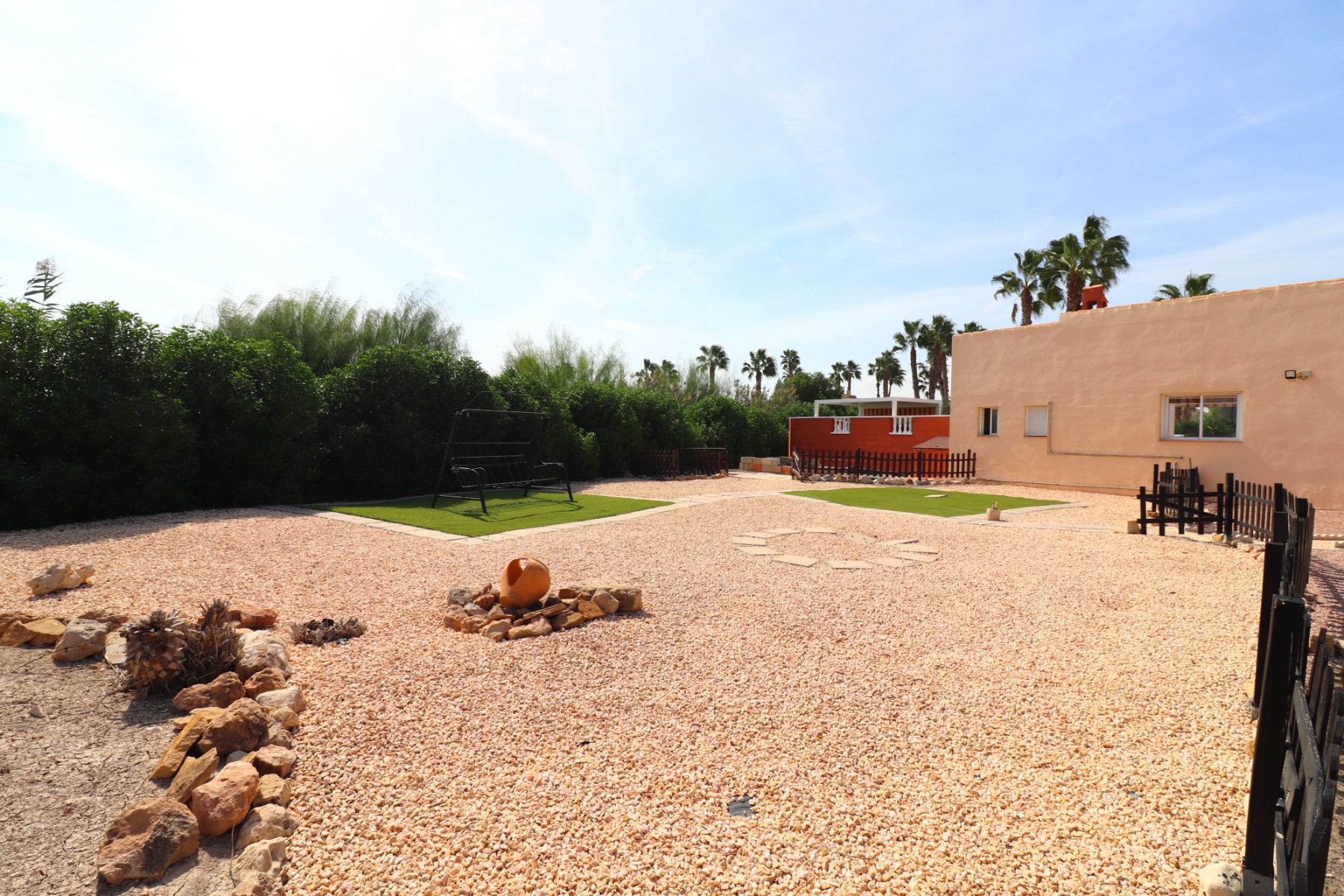 3 Bedroom Property in Daya Vieja