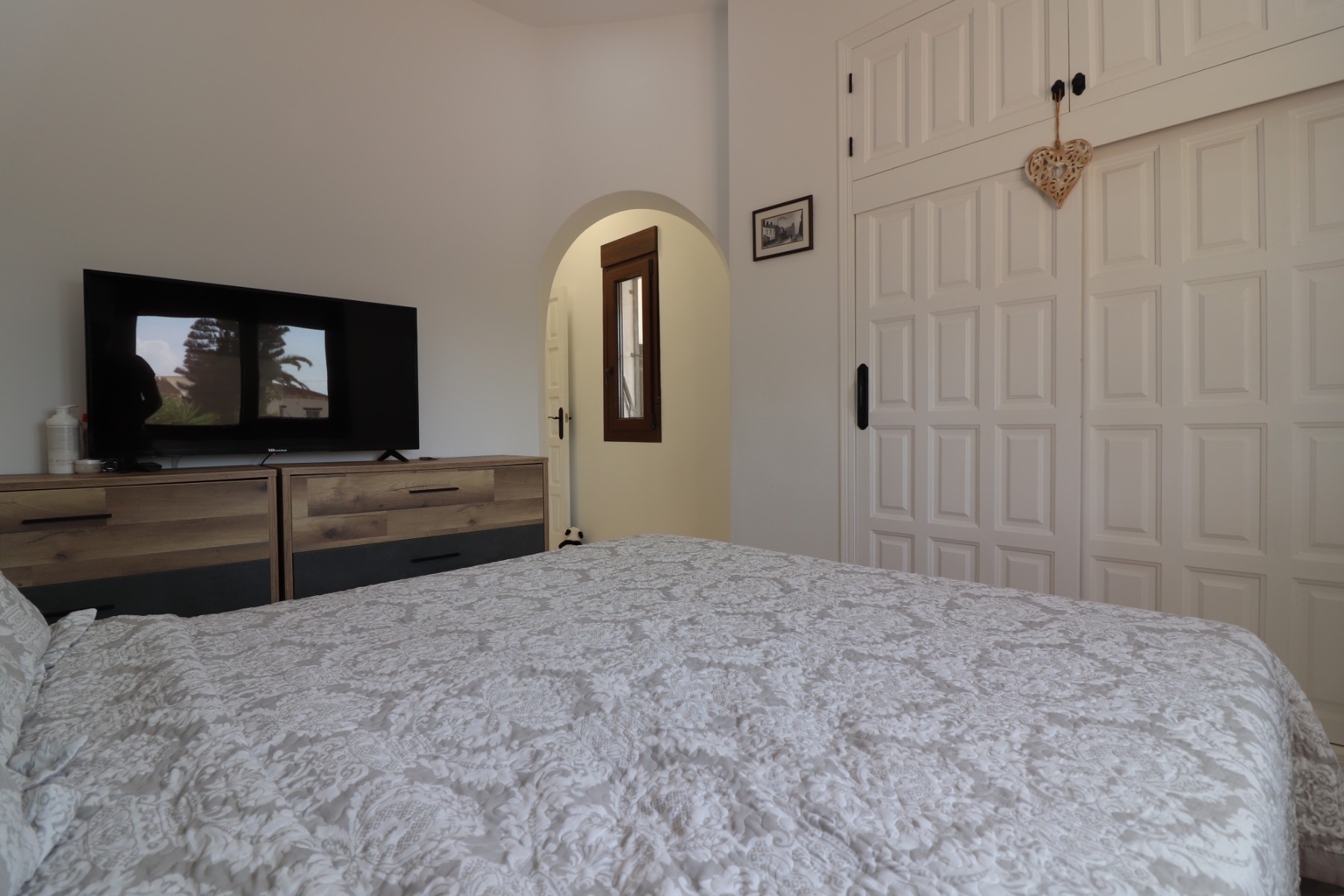 3 Bedroom Property in Daya Vieja