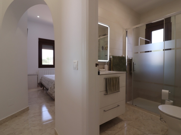 3 Bedroom Property in Daya Vieja