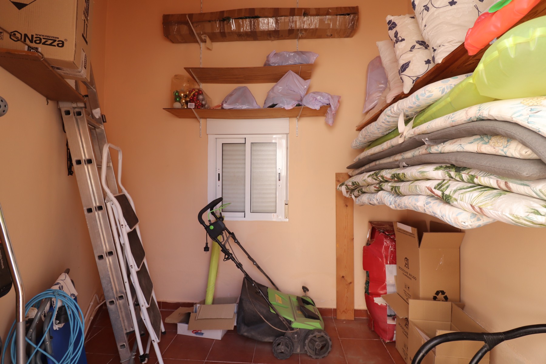 3 Bedroom Property in Daya Vieja