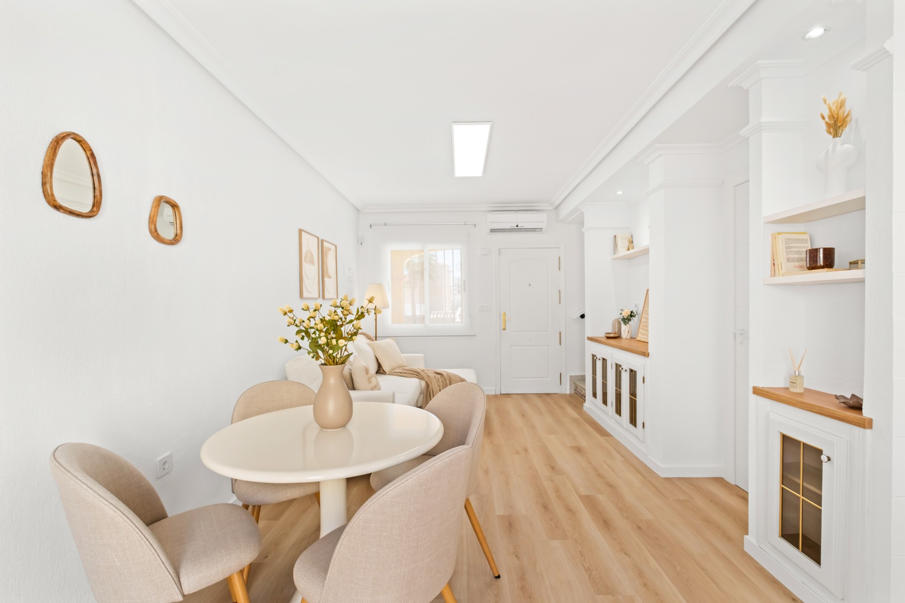 2 Bedroom Property in Orihuela Costa
