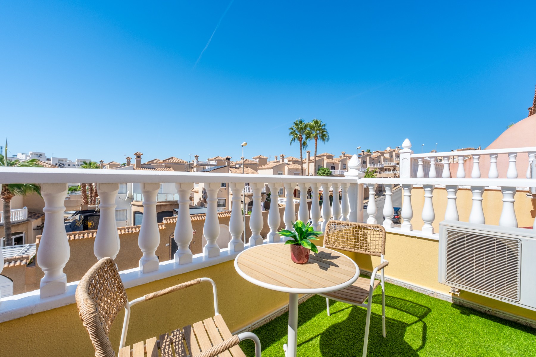 2 Bedroom Property in Orihuela Costa