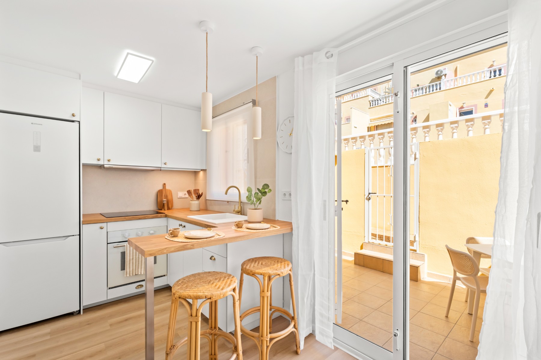 2 Bedroom Property in Orihuela Costa
