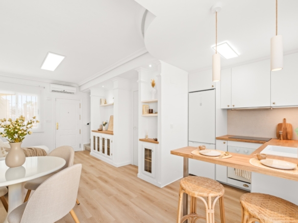 2 Bedroom Property in Orihuela Costa