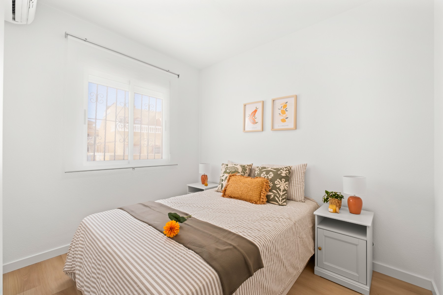 2 Bedroom Property in Orihuela Costa