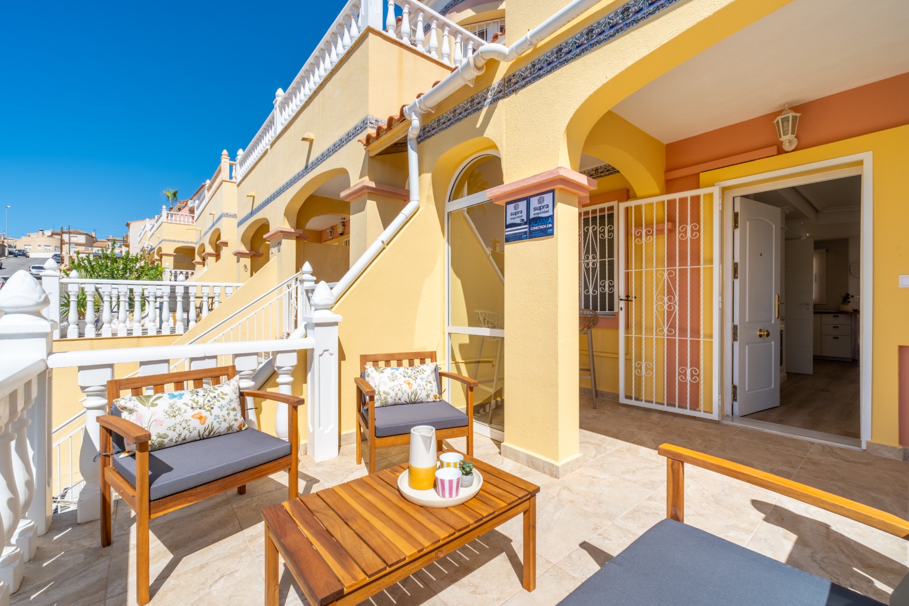 2 Bedroom Property in Orihuela Costa