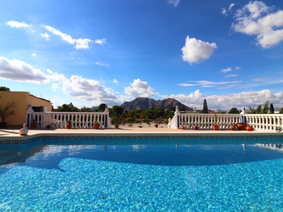 3 Bedroom Property in Rafal