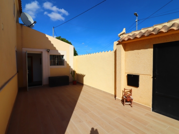 3 Bedroom Property in Rafal
