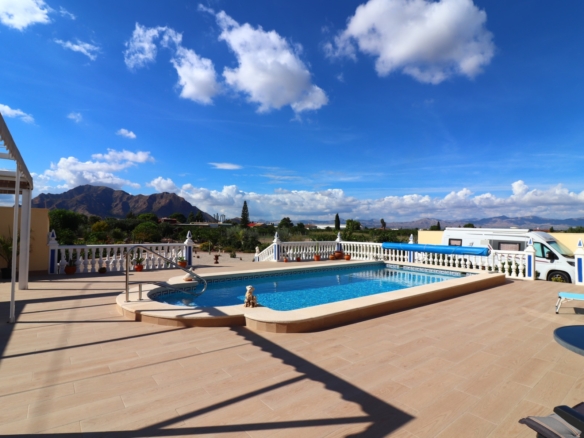 3 Bedroom Property in Rafal